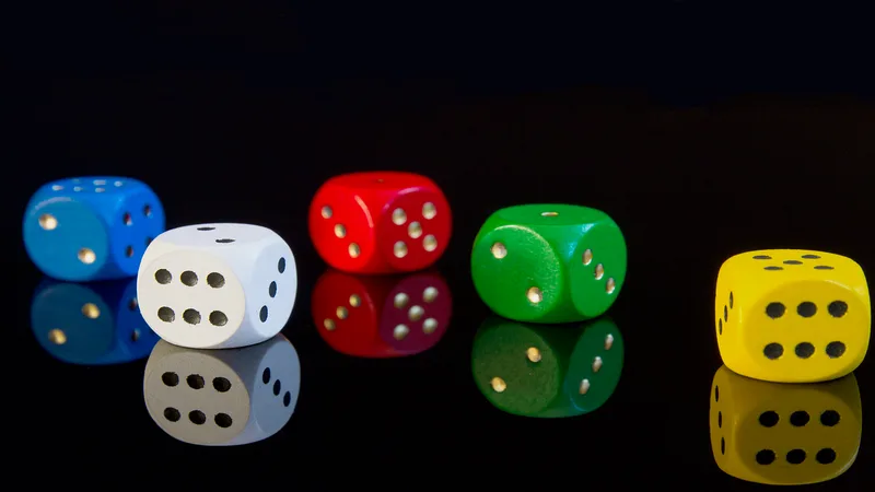 Đăng Ký m88nohu Nhận Thưởng 2026 | dice,  gambling,  gamble,  risk,  happiness,  game bank,  profit,  lose,  to play,  casino,  gambling addiction,  contest,  reflection,  black background,  dice,  dice,  dice,  dice,  dice,  gambling,  risk,  risk,  casino,  casino,  casino,  casino